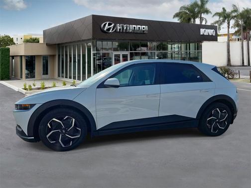 2024 Hyundai IONIQ 5 SEL
