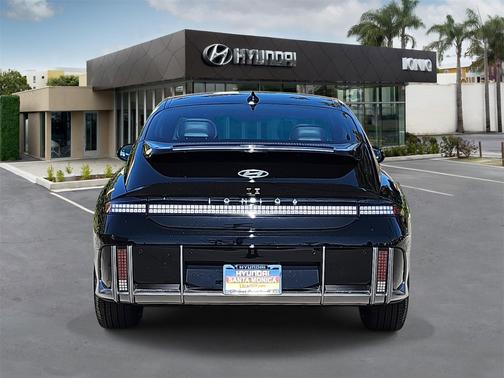 2025 Hyundai IONIQ 6 Limited