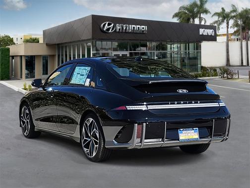 2025 Hyundai IONIQ 6 Limited