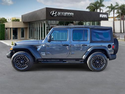 2018 Jeep Wrangler Unlimited Sport