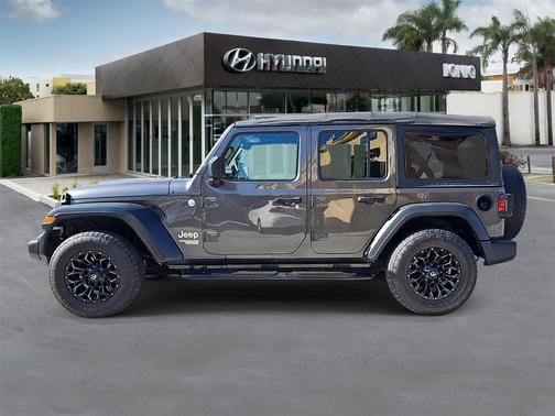 2018 Jeep Wrangler Unlimited Sport