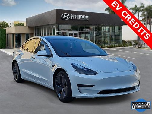 2023 Tesla Model 3 Standard Range