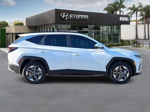 2025 Hyundai TUCSON Hybrid SEL Convenience