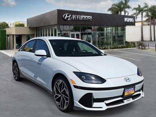 2025 Hyundai IONIQ 6 SEL
