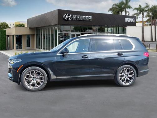 2022 BMW X7 xDrive40i