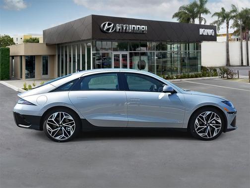 2025 Hyundai IONIQ 6 Limited