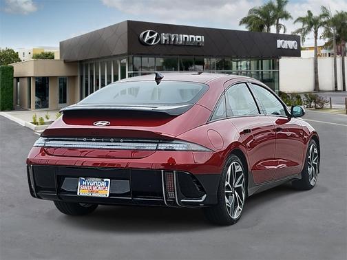 2025 Hyundai IONIQ 6 Limited
