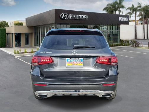 2022 Mercedes-Benz GLC 300 Base