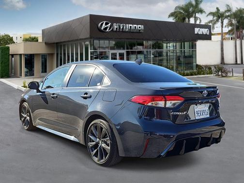 2023 Toyota Corolla Hybrid SE