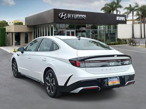 2024 Hyundai SONATA SEL