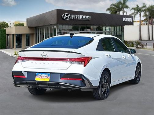 2026 Hyundai ELANTRA Sport