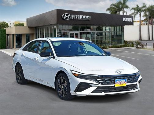 2026 Hyundai ELANTRA Sport