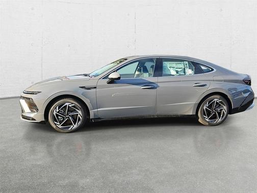 2026 Hyundai SONATA SEL