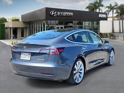2019 Tesla Model 3 Long Range