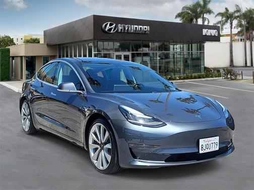 2019 Tesla Model 3 Long Range