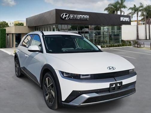2025 Hyundai IONIQ 5 SE