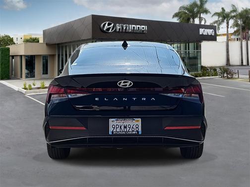 2025 Hyundai ELANTRA Sport