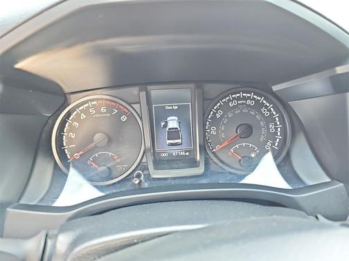 2022 Toyota Tacoma SR