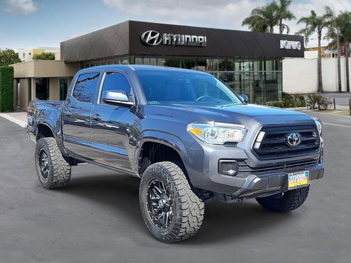 2022 Toyota Tacoma SR