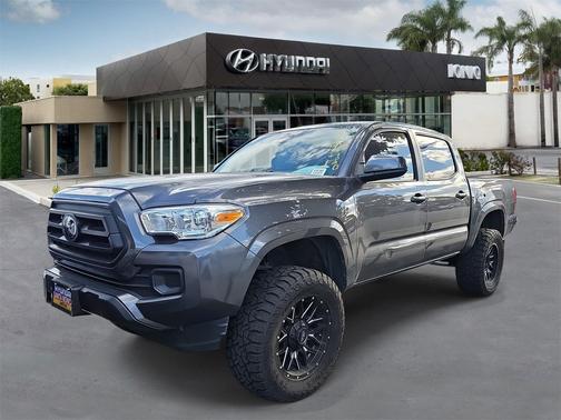 2022 Toyota Tacoma SR