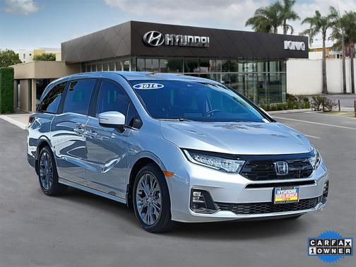 2025 Honda Odyssey Touring