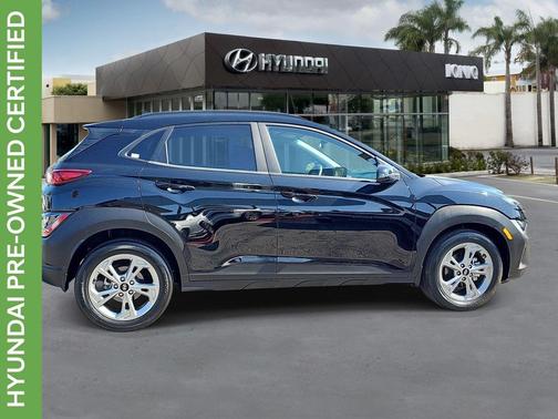 Abyss Black Pearl 2023 Hyundai KONA SEL