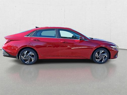 2025 Hyundai ELANTRA HEV Limited