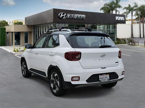 2023 Hyundai VENUE Limited