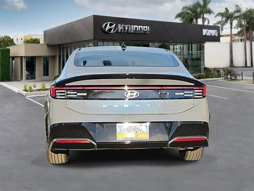 2026 Hyundai SONATA SEL
