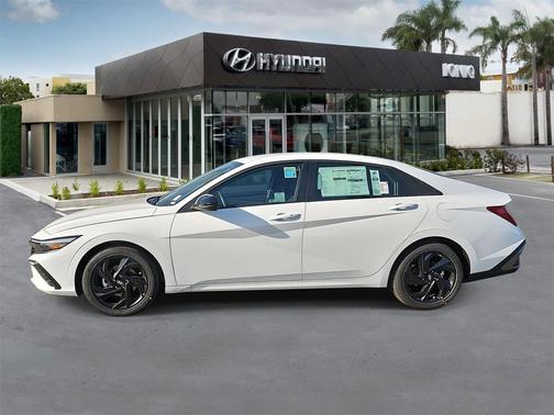 2026 Hyundai ELANTRA Sport