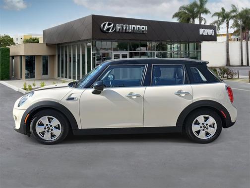 2016 MINI Hardtop Cooper
