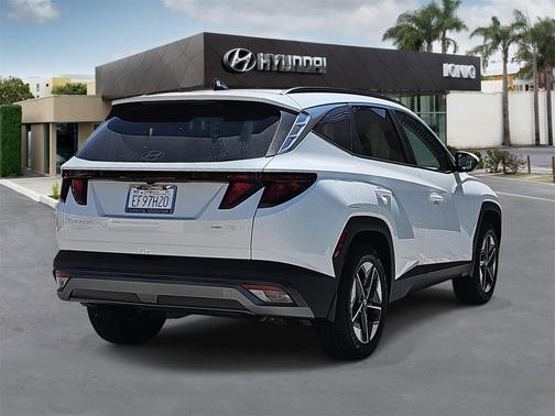 2025 Hyundai TUCSON Plug-In Hybrid SEL
