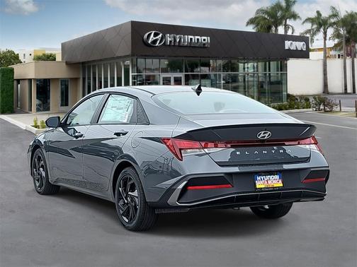 2026 Hyundai ELANTRA Sport