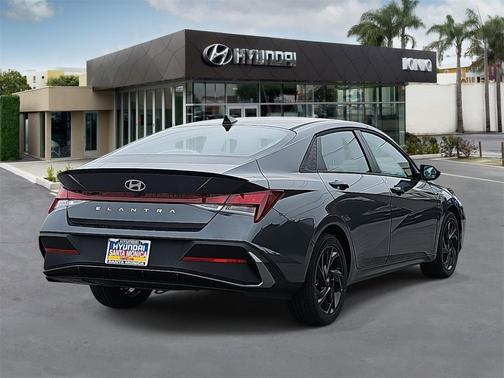 2026 Hyundai ELANTRA Sport