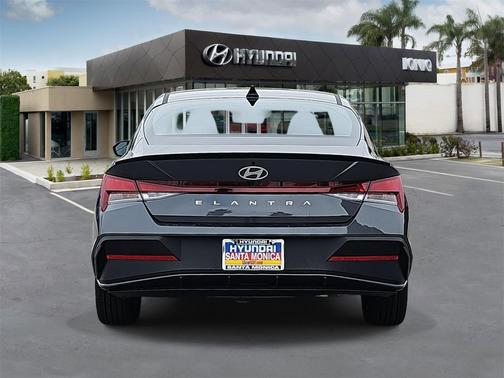 2026 Hyundai ELANTRA Sport