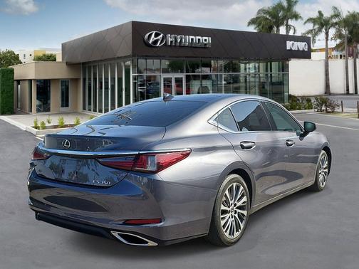 Nebula Gray Pearl 2019 Lexus ES 350 Base