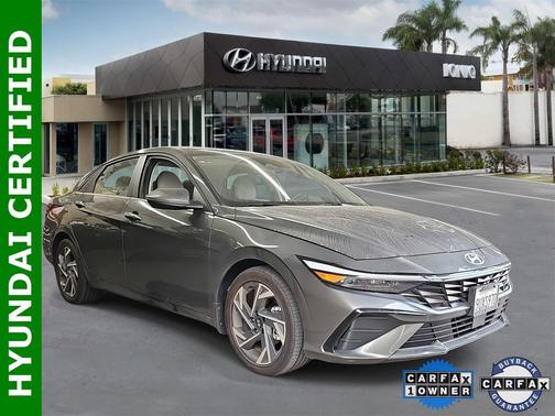 2025 Hyundai ELANTRA Limited