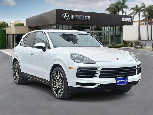 2022 Porsche Cayenne Cayenne