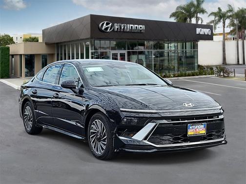 2025 Hyundai SONATA Hybrid SE