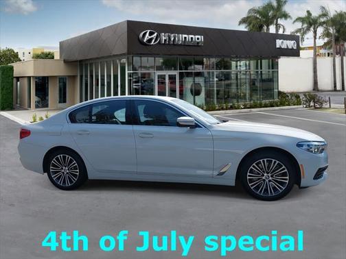 2019 BMW 530 530i