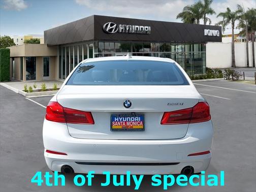 2019 BMW 530 530i