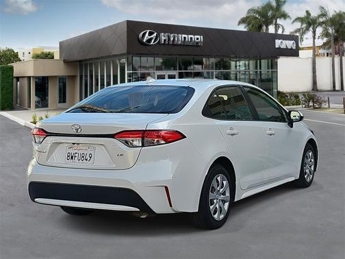 2021 Toyota Corolla LE