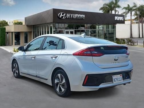 2018 Hyundai IONIQ Hybrid SEL