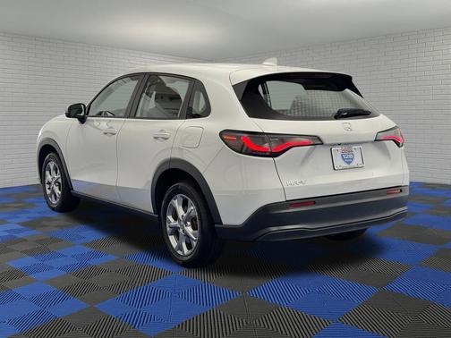 2023 Honda HR-V 