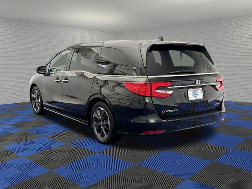 2022 Honda Odyssey 