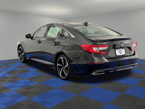 2022 Honda Accord 