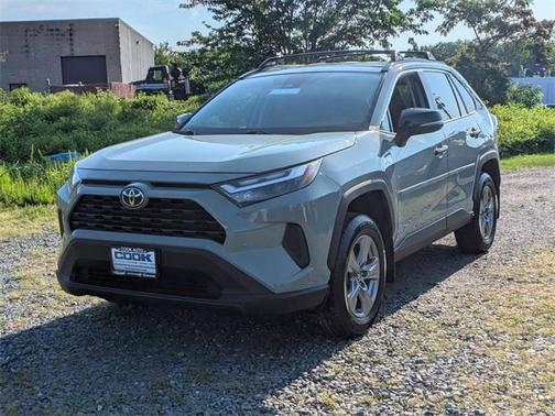 2022 Toyota RAV4 XLE