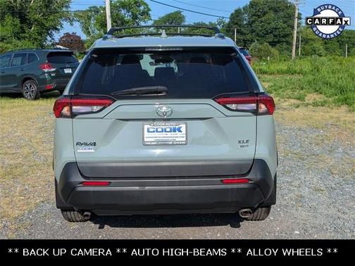 2022 Toyota RAV4 XLE