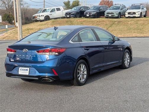 2018 Hyundai SONATA SE