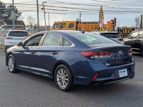 2018 Hyundai SONATA SE